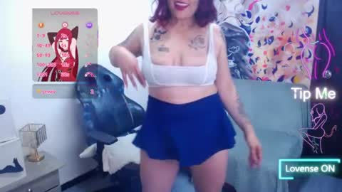 Snapshot of lilu_69_ chatting on 07/10/26, 04:39 lilu online show from 07/10/26, 04:39