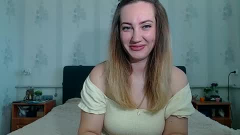 lilu_cute25 online show from 04/03/26, 10:57