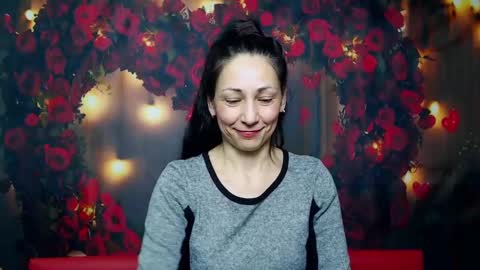 lilugrants online show from 02/16/25, 02:42