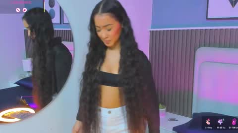  lily  online show from 10/26/25, 05:02