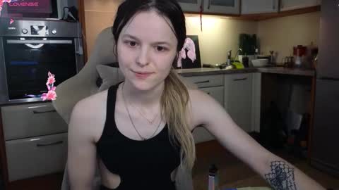 lily_and_jake online show from 03/05/26, 09:49