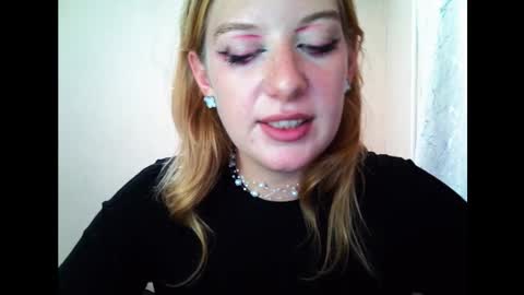 lily_ember online show from 09/18/25, 08:11