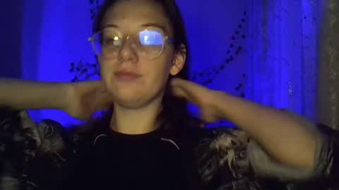 lily_ember online show from 10/20/25, 05:13