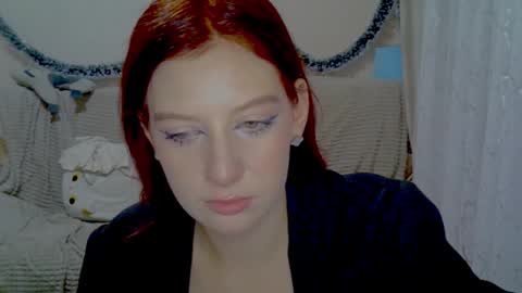 lily_ember online show from 12/21/25, 06:04