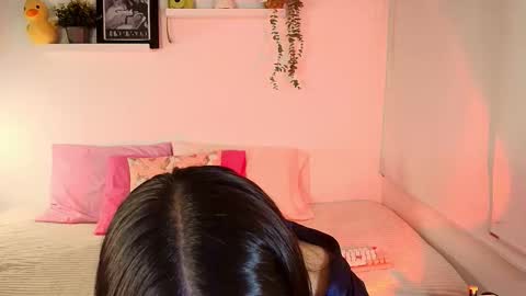 just lily online show from 11/26/25, 11:39