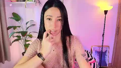 Snapshot of lily_evans_ chatting on 07/27/26, 10:17 just lily online show from 07/27/26, 10:17