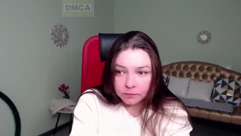 Lily online show from 02/06/25, 04:10