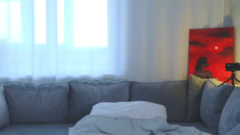 Snapshot of lily_foster_ chatting on 01/25/25, 09:47 Lily online show from 01/25/25, 09:47