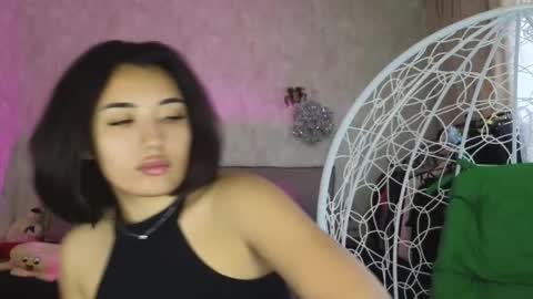 Snapshot of lily_foster_ chatting on 10/23/25, 07:29 Lily online show from 10/23/25, 07:29