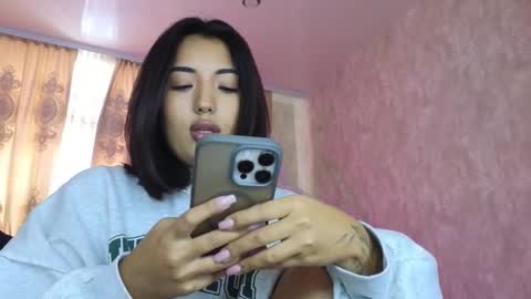 Lily online show from 01/12/26, 08:52