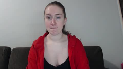 lily_love_x online show from 12/18/24, 01:37