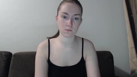 lily_love_x online show from 12/20/24, 02:52