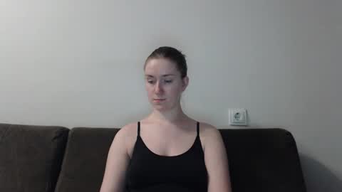 lily_love_x online show from 01/25/25, 11:43