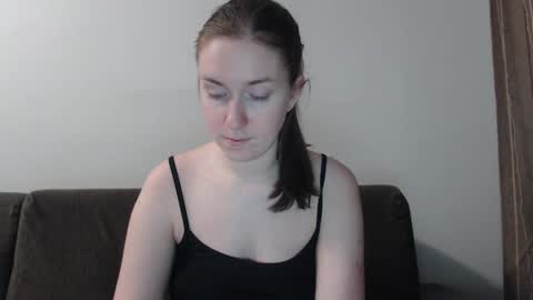 lily_love_x online show from 02/23/25, 02:40