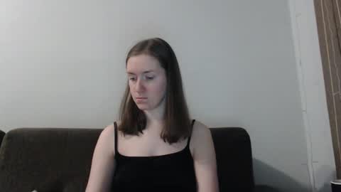 lily_love_x online show from 10/23/25, 05:29
