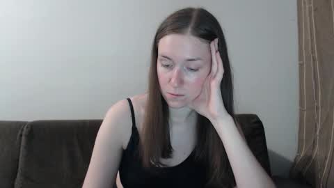 lily_love_x online show from 03/06/26, 11:34