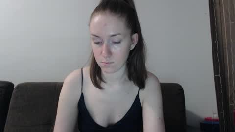 lily_love_x online show from 03/19/26, 10:25