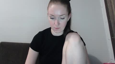 lily_love_x online show from 03/27/26, 10:31