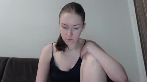 lily_love_x online show from 04/13/26, 10:59