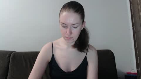 lily_love_x online show from 04/15/26, 02:51