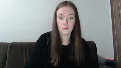 lily_love_x online show from 06/04/26, 11:22
