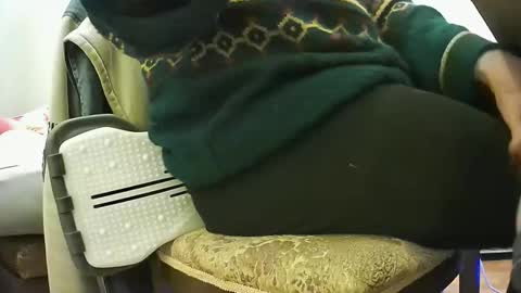 lily lovelyman online show from 10/18/25, 02:14