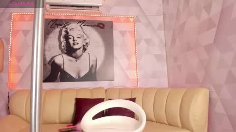 Lily online show from 12/21/24, 01:10