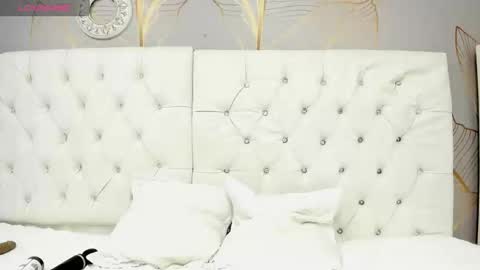 Lily online show from 02/05/25, 04:36