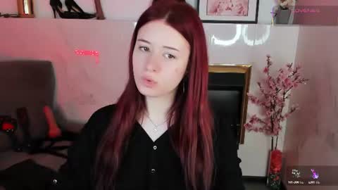 Snapshot of lily_moonlight chatting on 06/28/26, 02:56 Lily online show from 06/28/26, 02:56