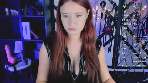 Snapshot of lily_moonlight chatting on 07/28/26, 04:39 Lily online show from 07/28/26, 04:39