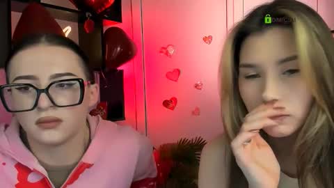 Lily online show from 02/11/26, 07:30