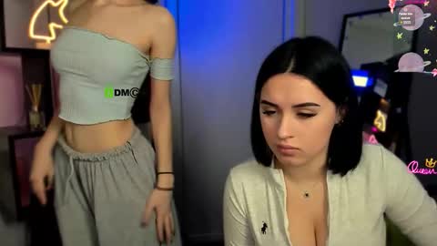 Lily online show from 03/15/26, 12:16