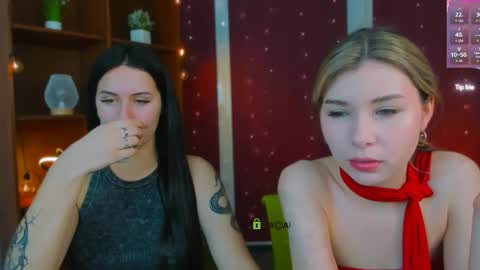 Lily online show from 04/10/26, 06:56