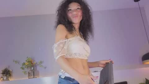 Snapshot of lily_obsession chatting on 05/03/26, 02:12 lily_obsession online show from 05/03/26, 02:12