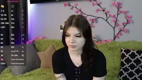Lily online show from 05/14/26, 06:31