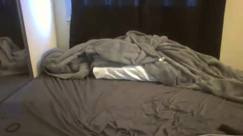 lily_slut420071 online show from 12/18/25, 01:28