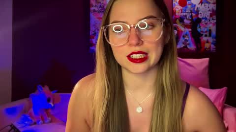 Snapshot of lily_smily chatting on 02/19/26, 03:41 Lily online show from 02/19/26, 03:41