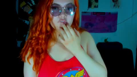 lily_stone04 online show from 01/09/25, 07:52