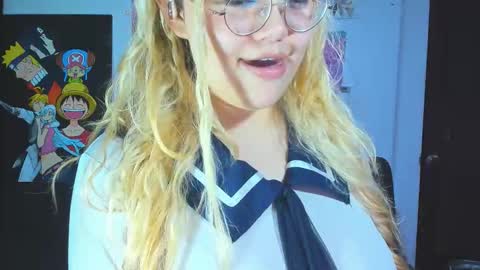 lily_stone04 online show from 06/02/26, 09:44