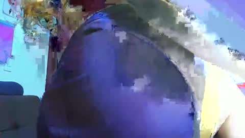 lily_stone04 online show from 06/08/26, 05:52