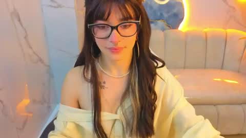 Snapshot of lily_tx chatting on 06/08/26, 12:38 Follow me.. Live 730 to 1400 online show from 06/08/26, 12:38