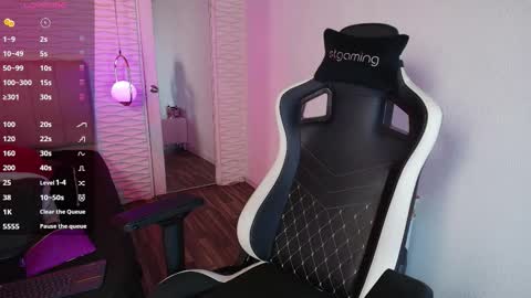 lily_waist online show from 01/11/26, 11:04