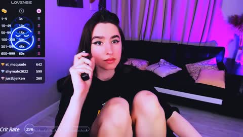 Snapshot of lily_xbaby chatting on 12/07/24, 07:10 LILY online show from 12/07/24, 07:10