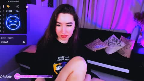 Snapshot of lily_xbaby chatting on 12/14/24, 10:45 LILY online show from 12/14/24, 10:45