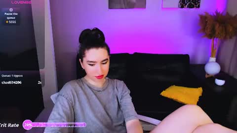 LILY online show from 07/05/26, 07:10