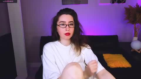 LILY online show from 07/12/26, 07:21