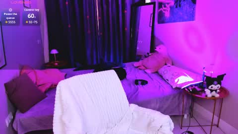 LILY online show from 07/22/26, 01:58
