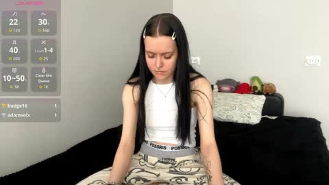 lilybloom244 online show from 04/19/26, 10:47