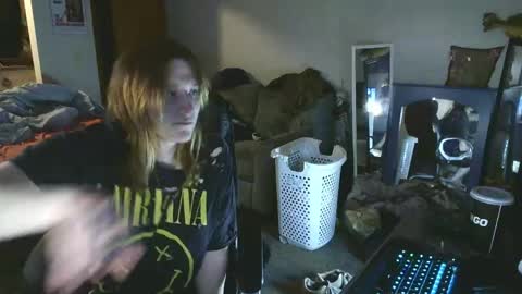 lilybvixen online show from 04/21/26, 02:37