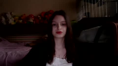 lilycandy_ online show from 02/06/25, 10:59